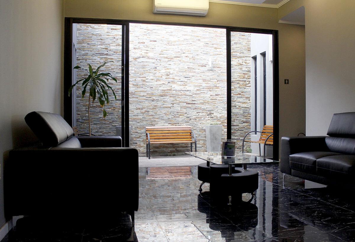 El General | Fachada 2